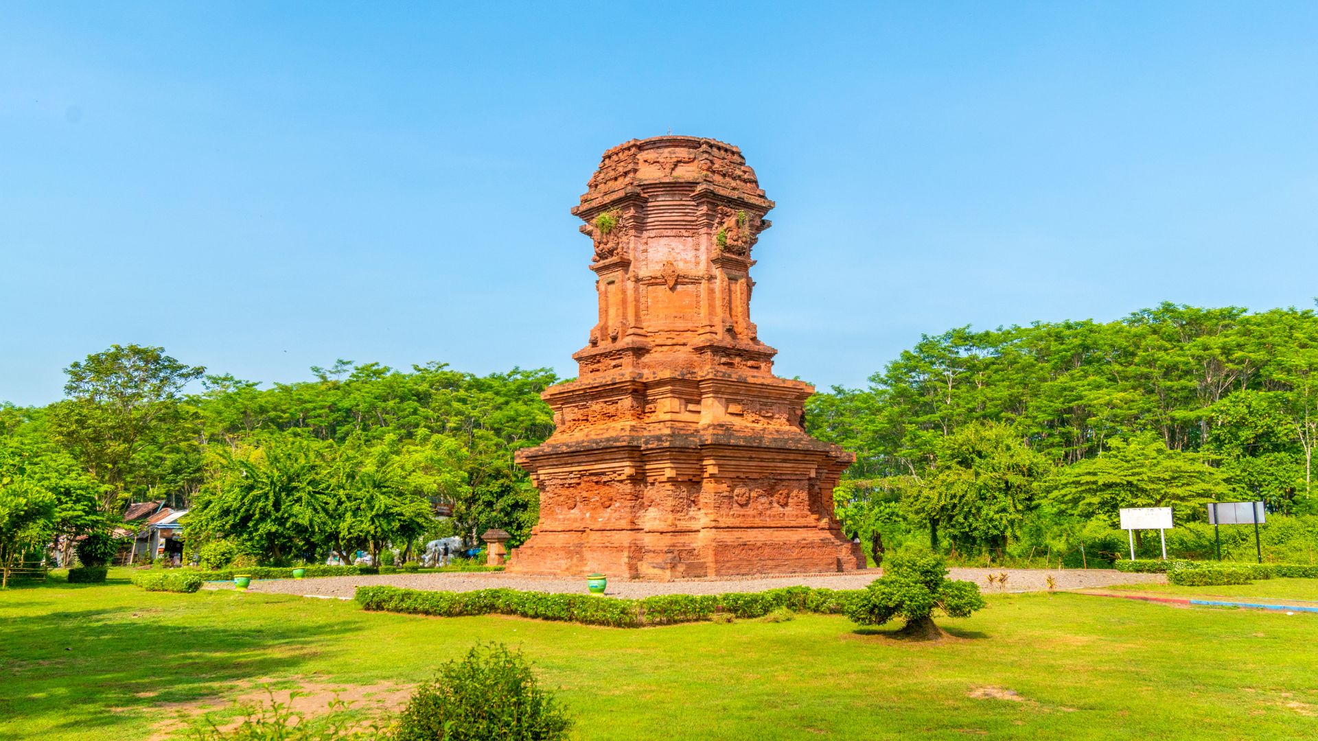 Candi Jabung Kejayaan dan Warisan Majapahit di Probolinggo